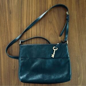 FOSSIL Black Leather Crossbody Purse with Gold Key Charm - Medium Size